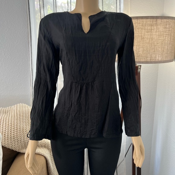 Bianco Levrin Black Long Sleeve Silk Blouse Top Size M Medium Crinkle - Picture 2 of 10